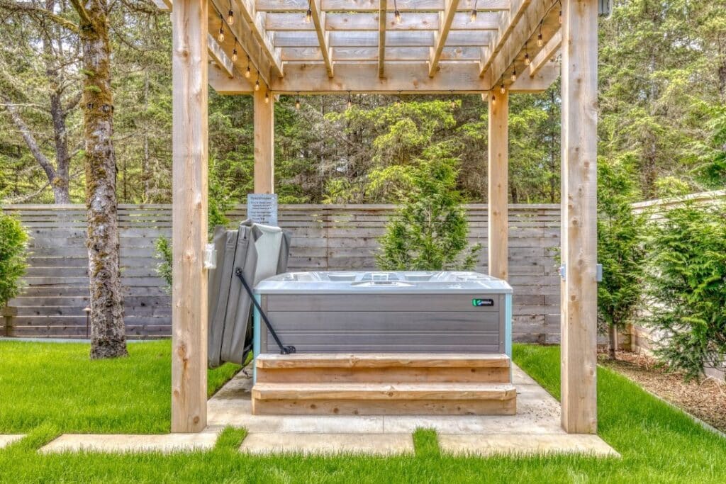 Lewis Private Hot Tub