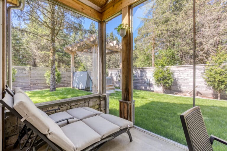 lewis-screened-porch-long-beach-wa.jpg