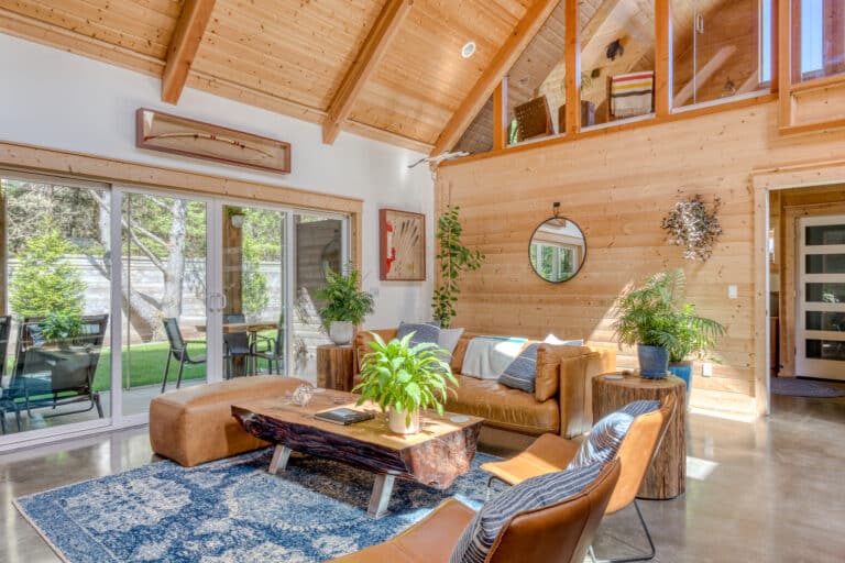 lewis-vaulted-living-room-long-beach-wa.jpg